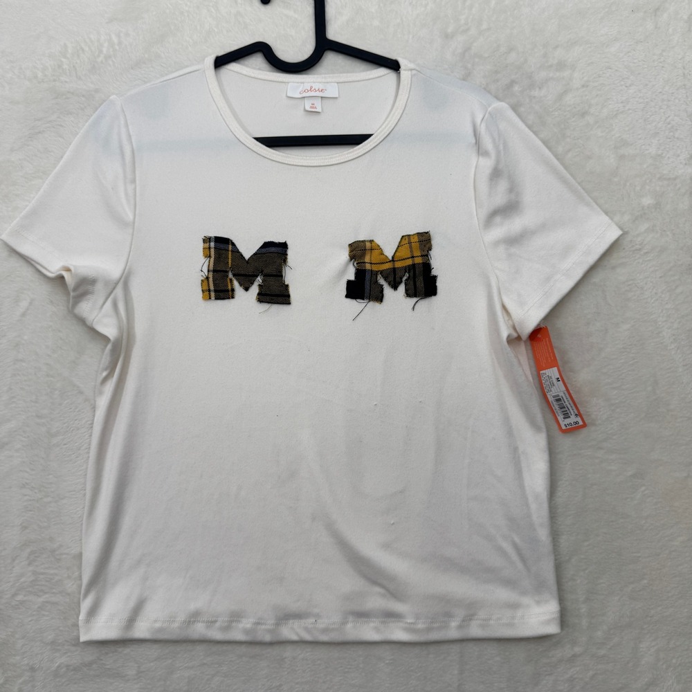 Colsie T-Shirt Womens Medium White M Plaid Patch Crew Neck Short Sleeve‎ Ribbed